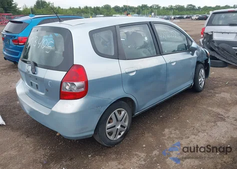 2007 Honda Fit z USA, uszkodzony, nr VIN JHMGD37437S003405